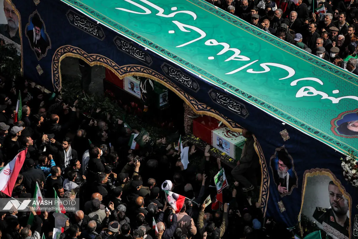 مراسم تشییع «علی لاریجانی»، «غلامرضا سلیمانی» و قهرمانان «ناو دنا»