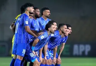 تمرینات استقلال سه روز تعطیل شد