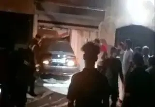 دختر 14 ساله تبریزی با خودرو وارد پارکینگ یک خانه شد! + فیلم