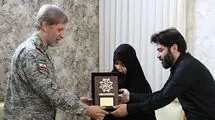 دیدار سرلشکر حاتمی با خانواده شهید سپهبد موسوی