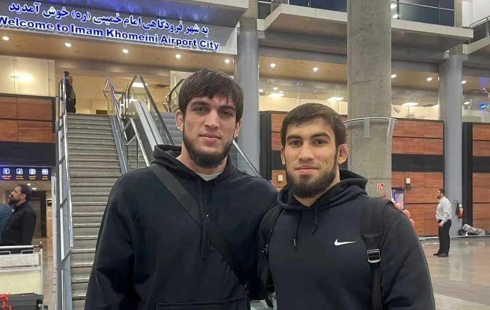 کشتی‌گیران روس استقلال در تهران