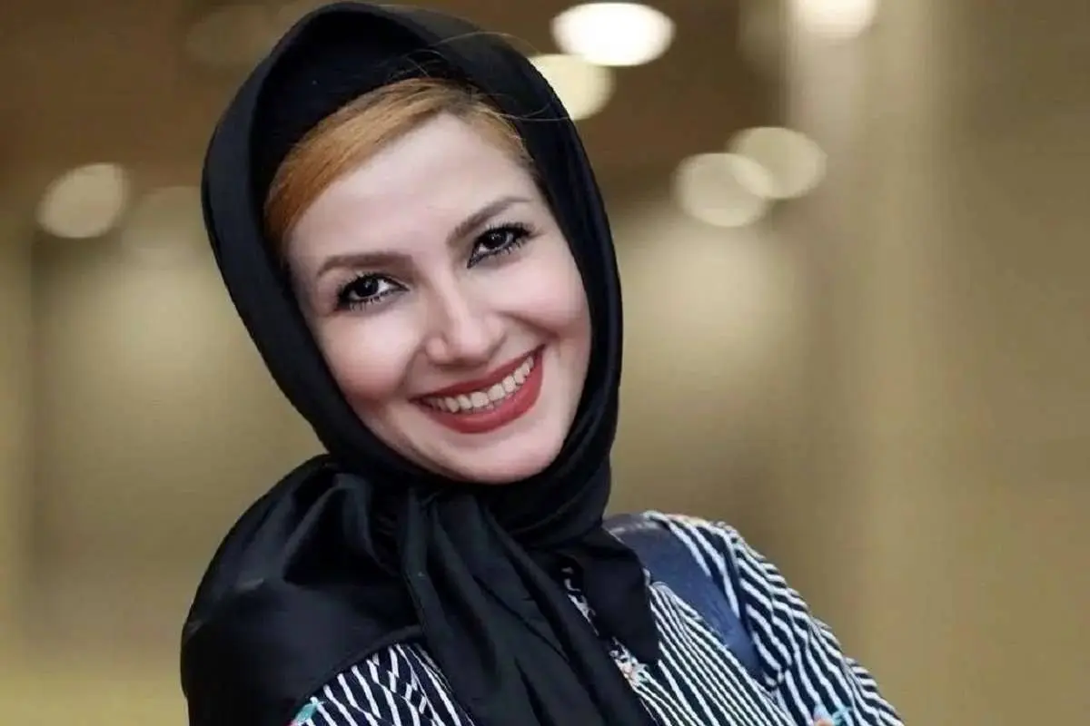پشت‌ پرده عکس خاله شادونه وسط استادیوم فوتبال که همه را شوکه کرد