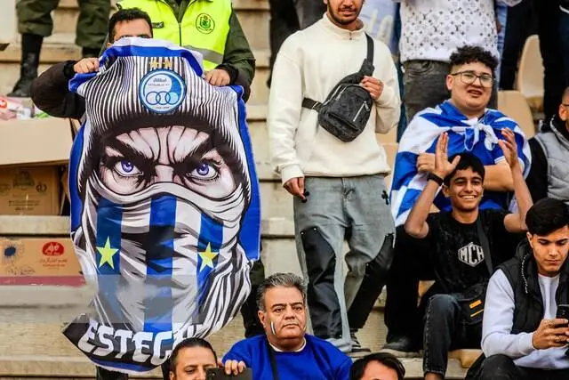 بازیکن پرحاشیه استقلال اخراج شد/ چرا قاسم‌پور به این روز افتاد؟