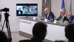 پرهیز از ساده‌انگاری در روابط ایران و آمریکا