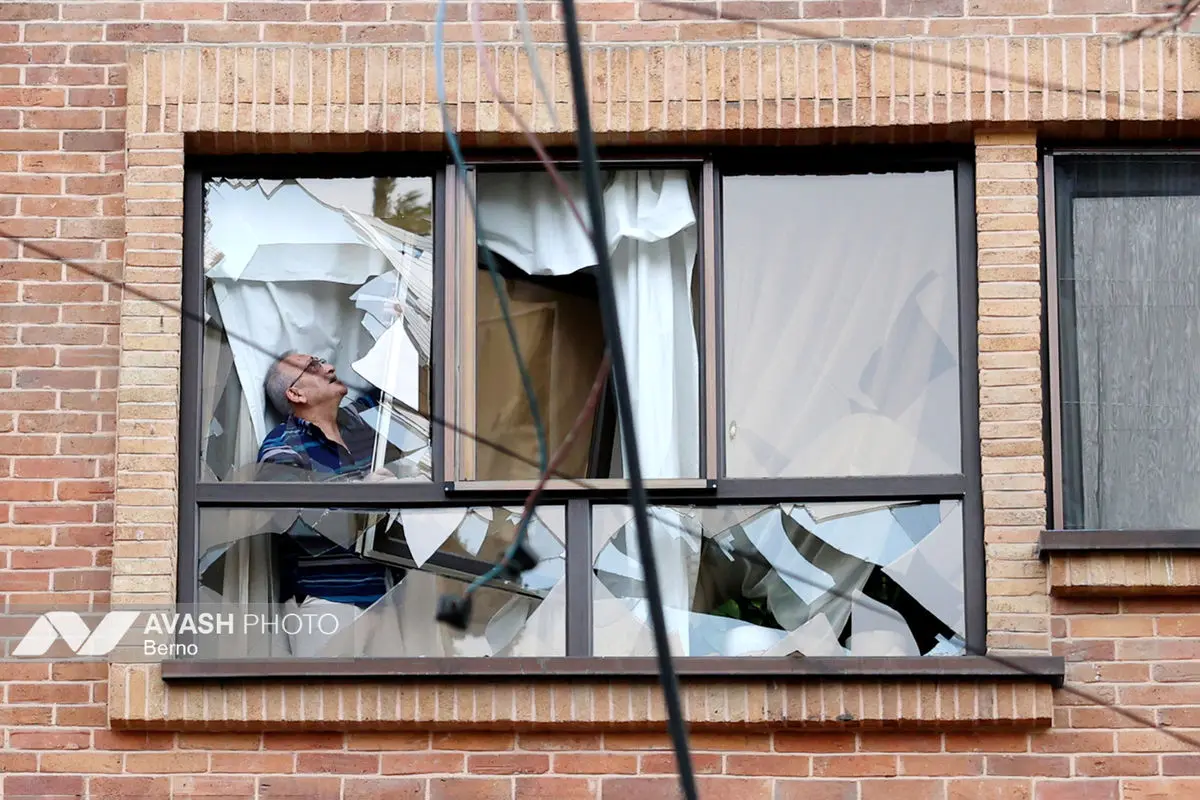 حملات آمریکا و رژیم صهیونیستی به منازل مسکونی در تهران - ۸ فروردین