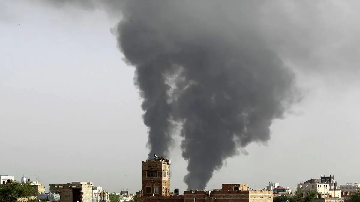 آمریکا و عربستان مسئول بمباران فرودگاه صنعا هستند