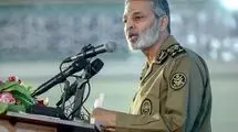 امیر موسوی: مخیر کردن ما به امضای یک تکه کاغذ یا قبول ضربه نظامی نافهمی است