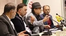 آزادی مطبوعات فقط یک شعار نیست و دست روزنامه نگار باید باز باشد