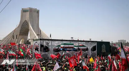 مراسم تشییع پیکر مطهر رهبر شهید انقلاب در تهران - ۳