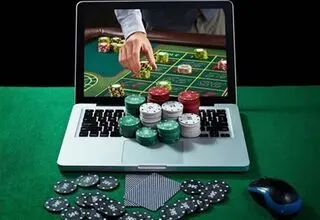 توهم پولدار شدن با چندکلیک در سایت‌های شرط‌بندی/ قمار آنلاین با جوان‌ها چه می‌کند؟
