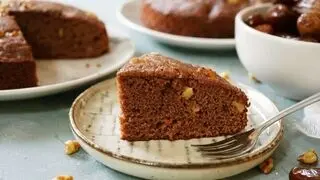طرز تهیه کیک شیره خرما