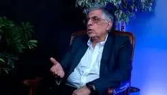 همین که می‌گویند روز پنجشنبه آخرین مهلت ترامپ بوده و شبش چنین اتفاقی می‌افتد آدم مشکوک می‌شود 