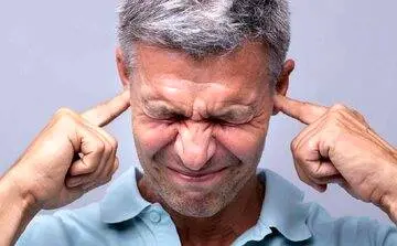 چطور با یک حرکت ساده گرفتگی گوش‌ها را باز کنیم؟