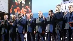برگزاری نمایشگاه خوشنویسی و اجرای 22 همخوانی در برج آزادی
