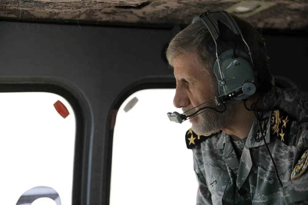 بازدید فرمانده کل ارتش از پروژه دیوار مرزی شمال شرق کشور