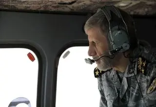 بازدید فرمانده کل ارتش از پروژه دیوار مرزی شمال شرق کشور