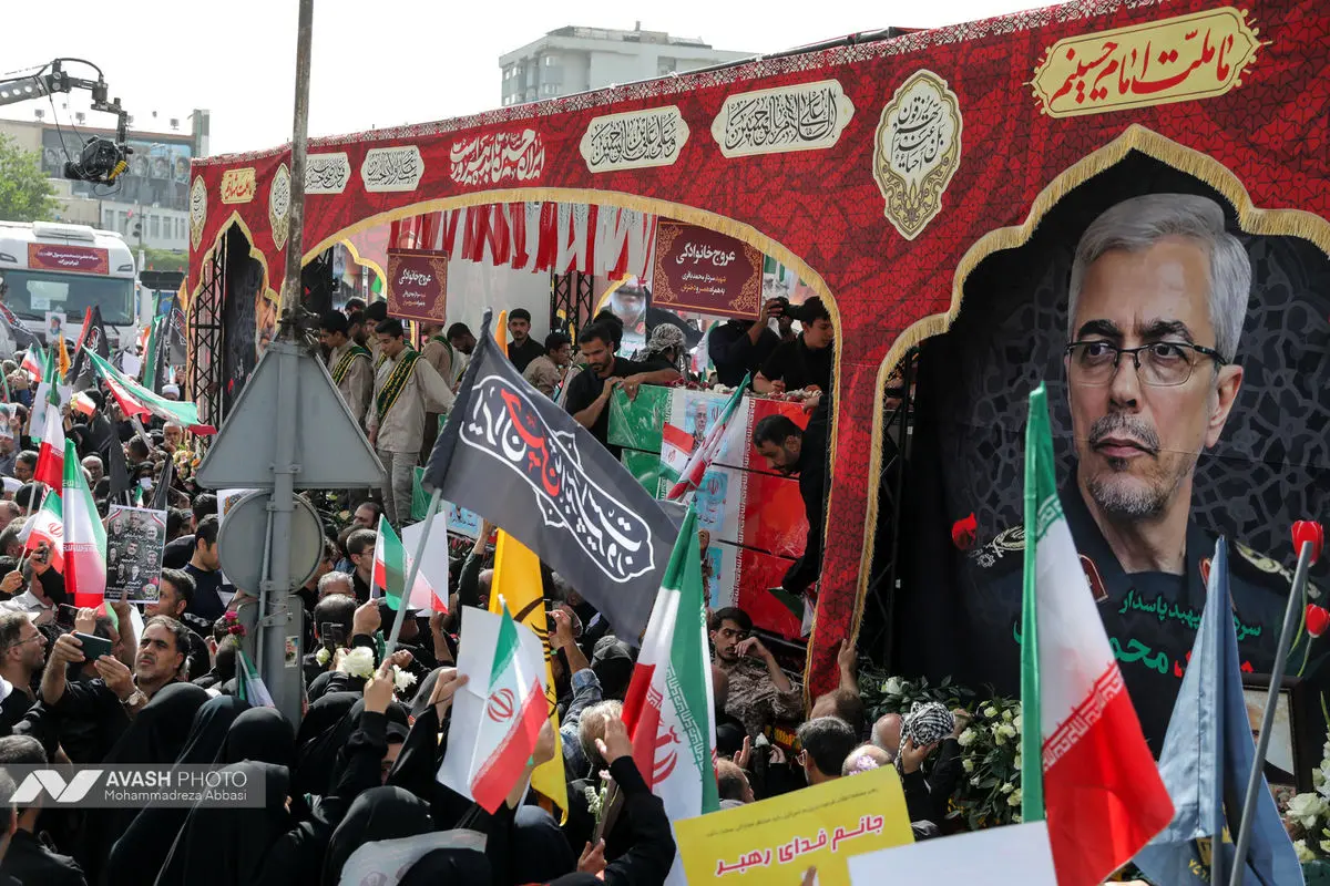 مراسم تشییع پیکر مطهر تعدادی از سرداران و فرماندهان، دانشمندان هسته‌ای