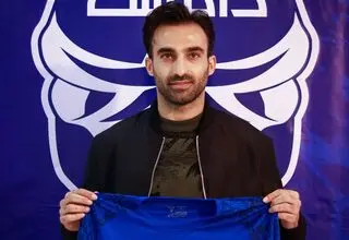 مدافع سابق استقلال، داماشی شد