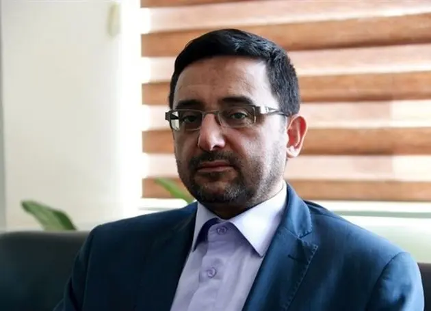 بیمارستان‌ها ظرفیت افزایش این تعداد دانشجو پزشکی را ندارد/ افزایش درخواست آزادسازی پروانه برای خروج از کشور!