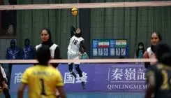 صدرنشینی دختران دانش‌آموز ایران در والیبال قهرمانی جهان