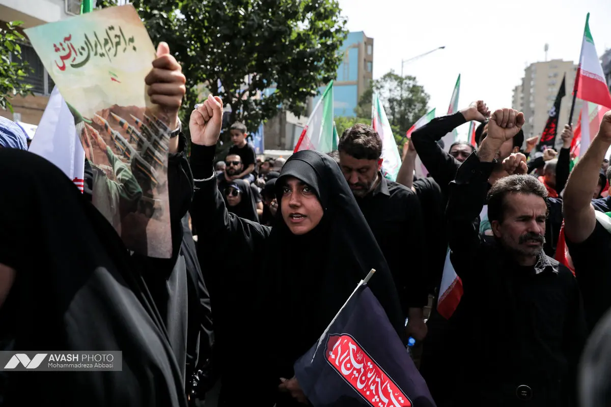مراسم تشییع پیکر مطهر تعدادی از سرداران و فرماندهان، دانشمندان هسته‌ای