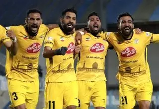 غول کش تراکتور را هم برد