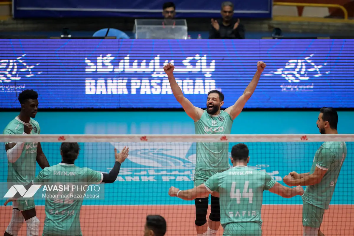 دیدار تیم های والیبال پیکان تهران و سایپا تهران