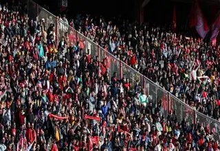 جشن قهرمانی تراکتور در ورزشگاه خانگی