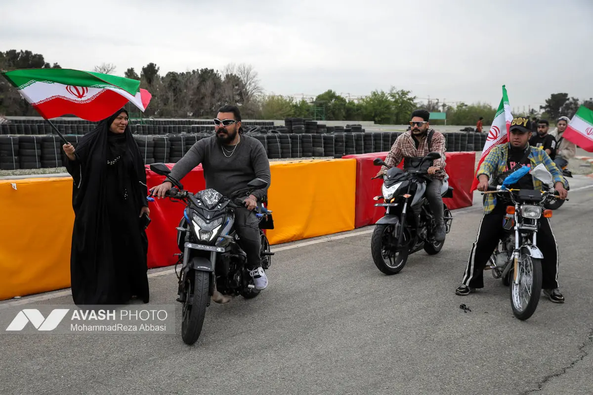 گردهمایی خودرویی و موتوری 