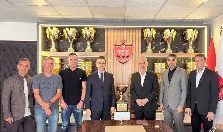 حضور سفیر اسپانیا در باشگاه پرسپولیس