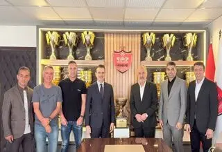 حضور سفیر اسپانیا در باشگاه پرسپولیس