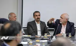شادی برخی افراد از بازگشت تحریم‌ها غیرمنطقی است