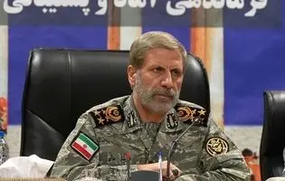 فرمانده کل ارتش: در صورت اشتباه مجدد دشمن، پاسخ کوبنده خواهیم داد