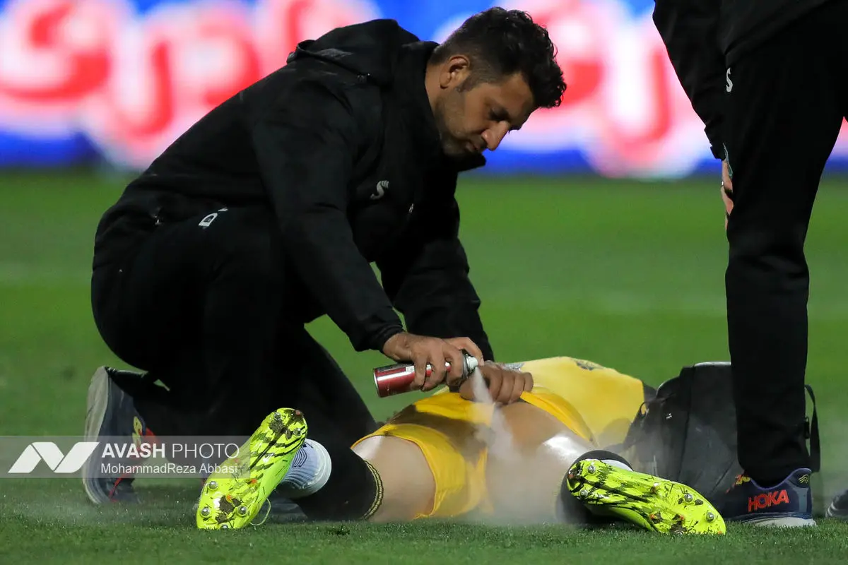 دیدار تیم های فوتبال  پرسپولیس تهران و خیبر خرم آباد