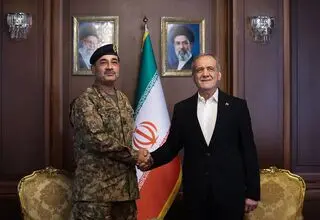دکتر پزشکیان: نقش مؤثر و مسئولانه پاکستان در مسیر توقف جنگ قابل تقدیر است/ ایران به دنبال صلح، ثبات و روابط برادرانه در منطقه است