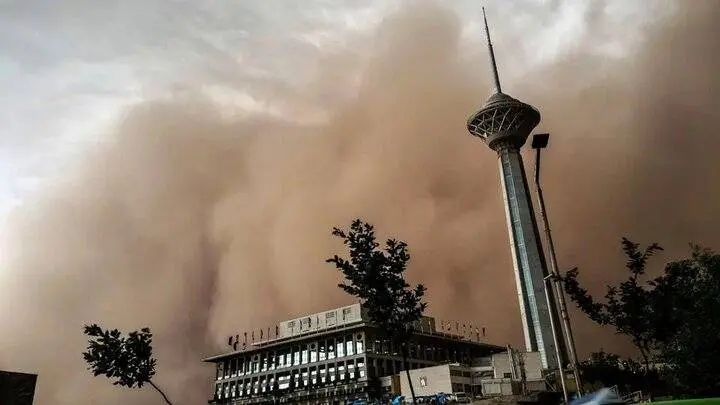 همه چی آرومه؟