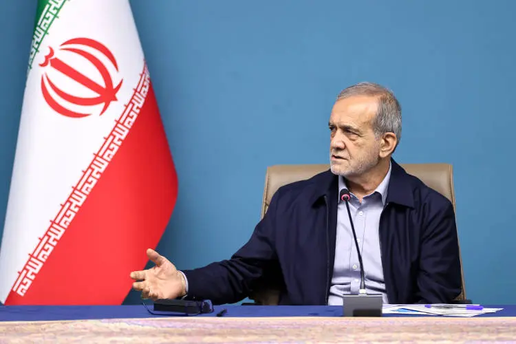 رئیس‌جمهور با مدیران ارشد صنعت هسته‌ای دیدار کرد