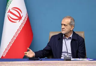 رئیس‌جمهور با مدیران ارشد صنعت هسته‌ای دیدار کرد