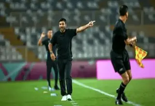 ژست اعتراضی سرمربی امید پس از آبروریزی در عربستان