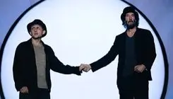 کیانو ریوز در اجرای جدید «در انتظار گودو» موفق ظاهر شد