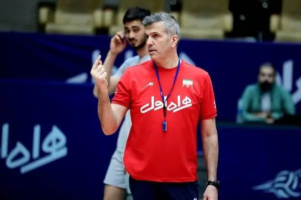 مومنیمقدم: هدف ما آمادهسازی والیبال برای المپیک است