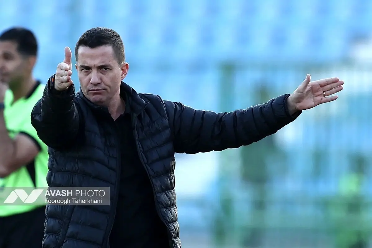 لیگ برتر فوتبال - پرسپولیس و استقلال خوزستان