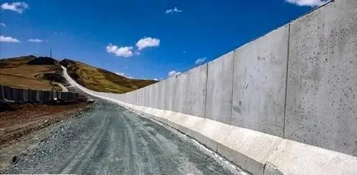 حرکت اساسی ایران لب مرز افغانستان