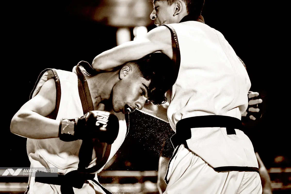 مسابقات لیگ جوانان MMA