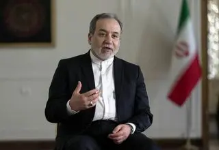 عراقچی: هرگز مردم لبنان را فراموش نمی‌کنیم
