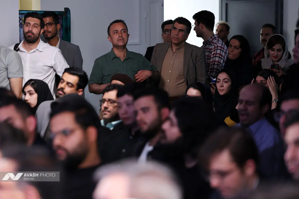 نشست بررسی «روایت و تحلیل ایرانی از تاریخ تحولات روسیه»