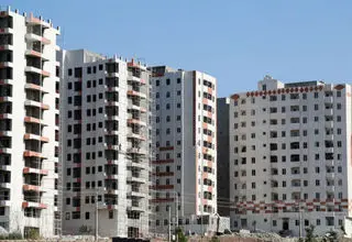 ساخت ۹۰۰ هزار واحد مسکونی برای اقشار کم‌درآمد در دستورکار وزارت راه‌و‌شهرسازی