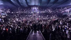 «الیور توئیست» با بازی هوتن شکیبا، بهنوش طباطبایی و...اجرا شد