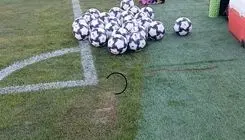 شرایط نامناسب چمن ورزشگاه یادگار قبل از بازی تراکتور با الشرطه