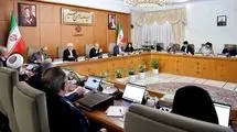 تصمیم به تجهیز همه مراکز دولتی به پنل‌های خورشیدی و قطع مصرف آنها از شبکه سراسری برق